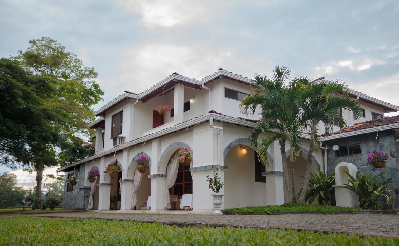 El Lugar Boutique Hotel Серритос Экстерьер фото